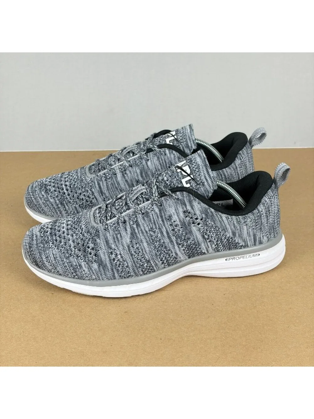 APL Techloom Pro Athletic Running Shoes Womens 10 Gray Heathered Knit Low Top